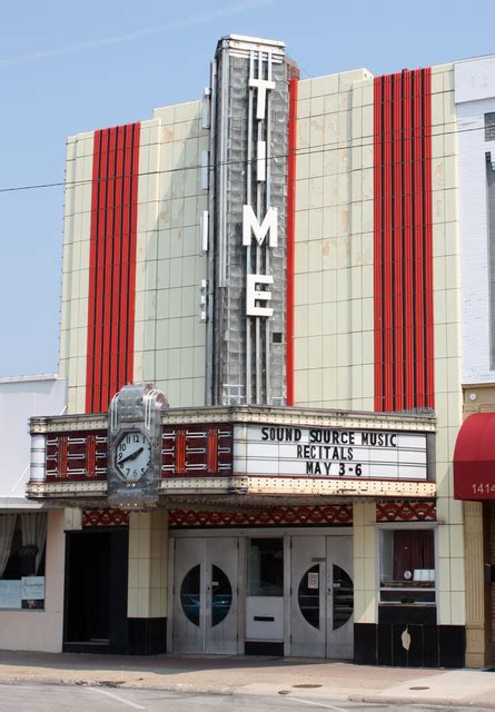 Mattoon il movie theater. Things To Know About Mattoon il movie theater. 